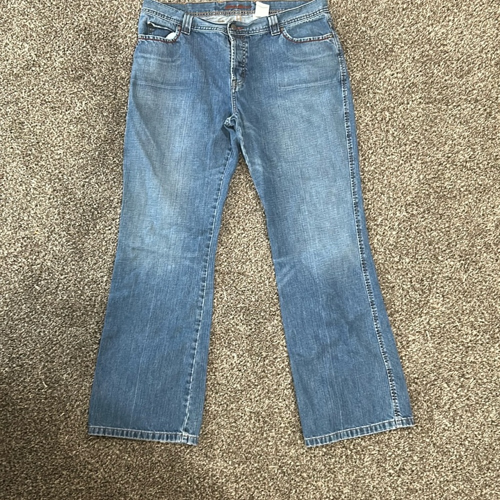 Women’s Eddie Bauer jeans